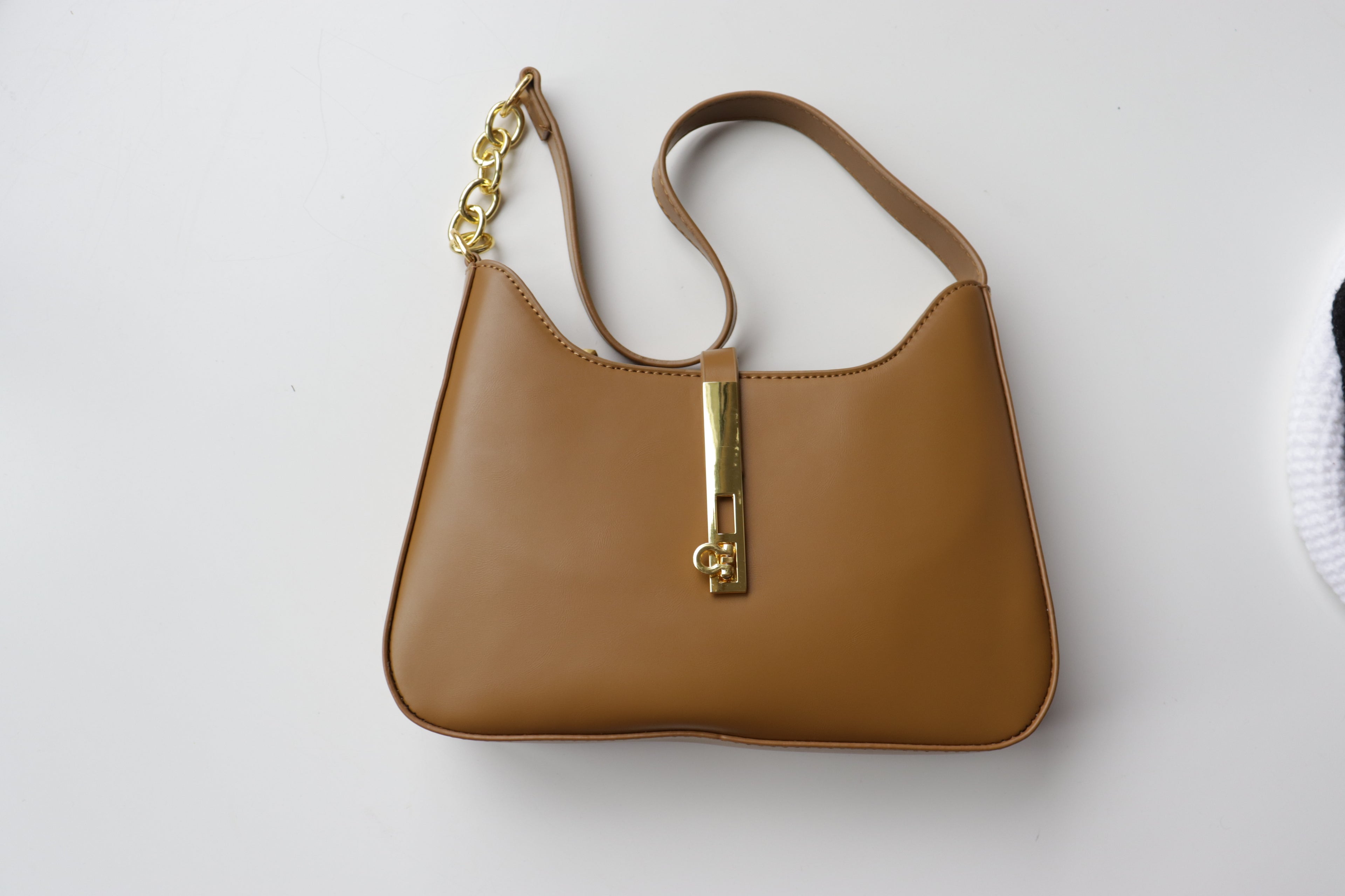 Minimalist Gold Accent Shoulder Bag – Beige, White, Black & Brown