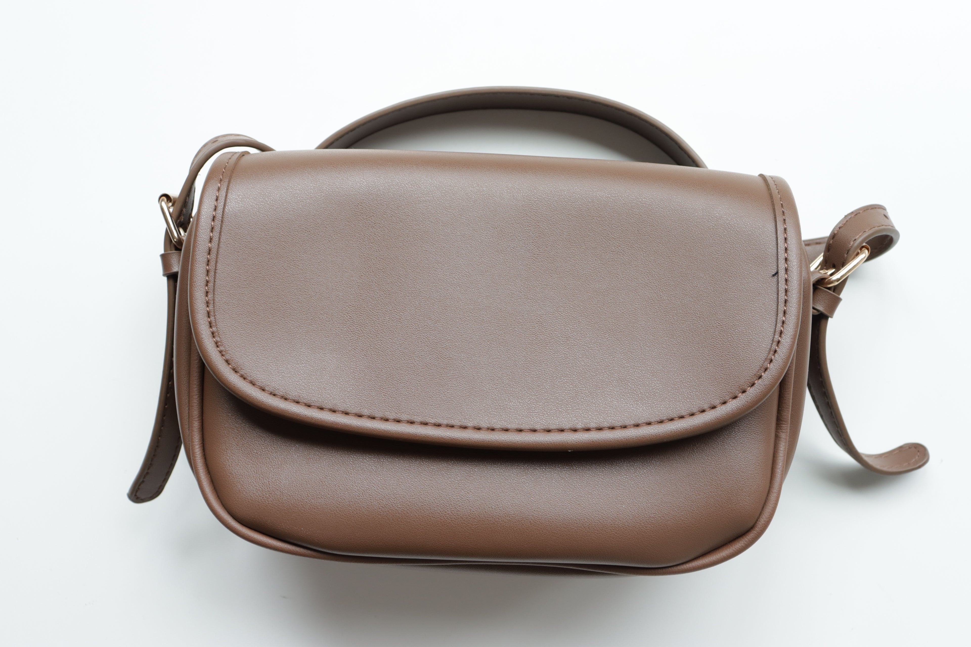 Classic Brown Shoulder Bag Set – Minimal & Flap Style